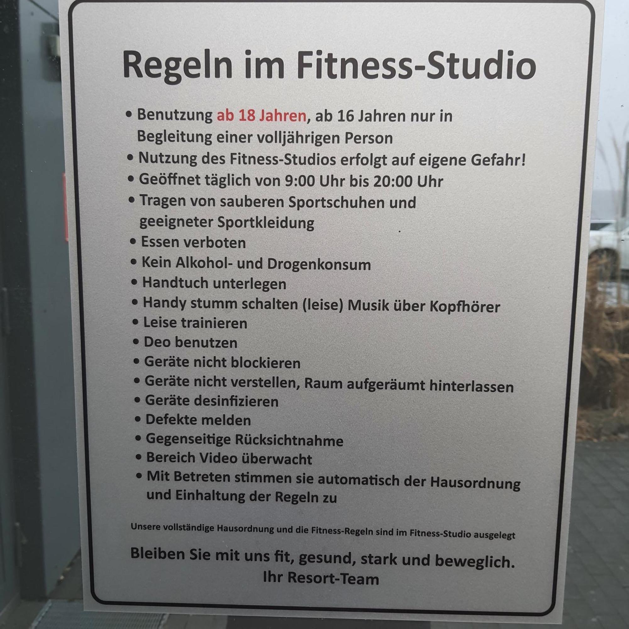 Schwimmendes Ferienhaus Sky Elsterheide Buitenkant foto